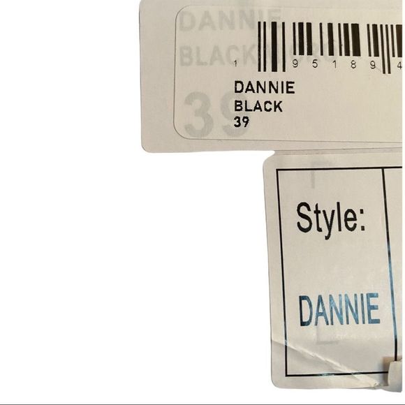 NEW STEVE MADDEN DANNIE BLACK FAUX SUEDE SLIP ON FLATS SHOES SIZE 8.5 - Picture 12 of 13